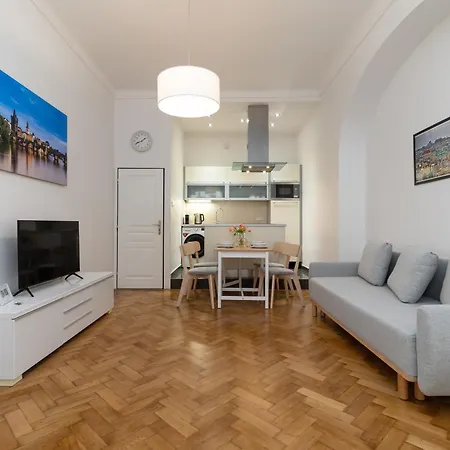The Location In Prague, Charles Bridge & Old Town Square Apartment